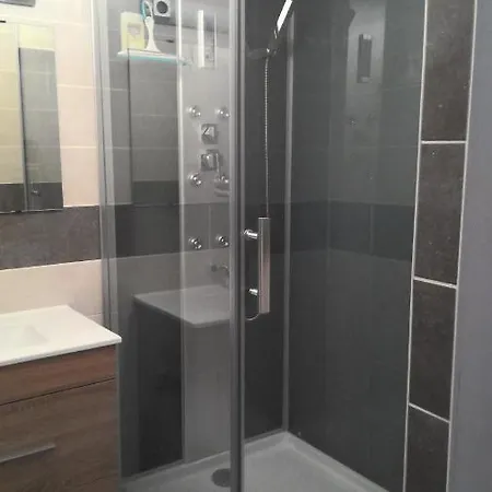 Bed & Breakfast Privative A St Remy En Mauges 3*