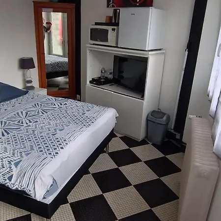 Privative à St Remy En Mauges Alojamento de Acomodação e Pequeno-almoço 3*